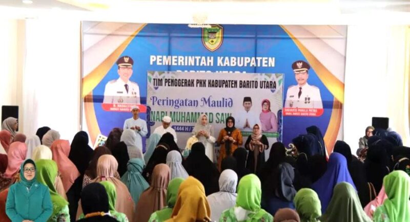 TP PKK Barito Utara memperingati Maulid Nabi Muhammad SAW 1444 Hijriah di aula rumah jabatan (rujab) bupati, Minggu 2 Oktober 2022.(Tegak Lurus)
