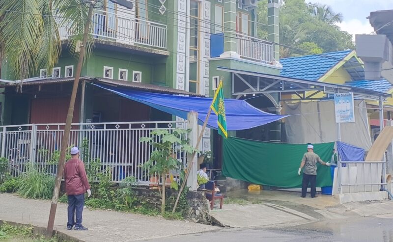 Rumah di Jalan Padat Karya, Muara Teweh, tempat jasad almarhum Adiatma ditemukan (TegakLurus.Net) 