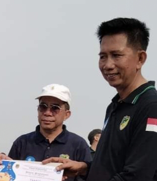 Bupati Barito Utara Nadalsyah dan Kadisdik Syahmiludin A Surapati pada acara Sabtu 23 September 2023 (tegaklurus.net) 