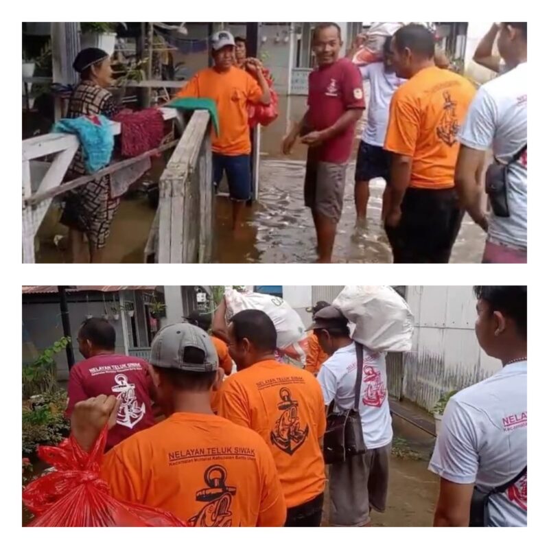 Nelayan Teluk Siwak menunjukkan kepedulian dengan menyisihkan penghasilannya untuk bantuan sembako kepada warga terdampak banjir di Kelurahan Tumpung Laung I dan Tumpung Laung II, Barito Utara, Selasa 23 Januari 2024.(ist) 