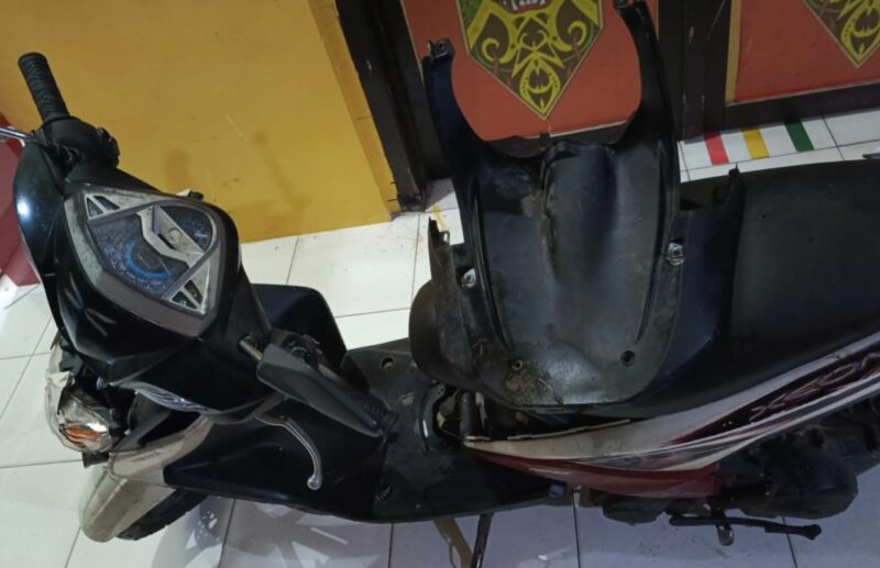 Barbuk sepeda motor yang dicuri komplotan para bocah atau anak di bawah umur di Muara Teweh, Kabupaten Barito Utara, Kalimantan Tengah.(tegaklurus.net/melki)
