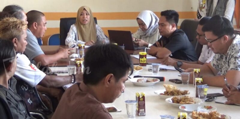 Komisi Pemilihan Umum (KPU) Kabupaten Barito Utara, Kalimantan Tengah, menggelar rapat koordinasi kesiapan debat publik kedua paslon  bupati dan wakil bupati Barito Utara, Sabtu 2 November 2024.(tegaklurus.net/dor abram) 
