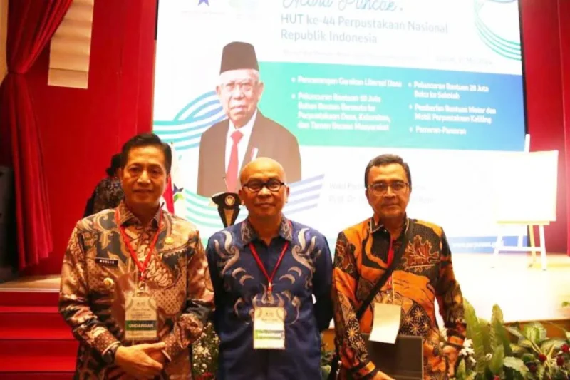 Pemkab  Barito Utara menerima mobil Perpustakaan Keliling dari Perpustakaan Nasional RI yang diserahkan langsung Wakil Presiden Ma'ruf Amin, Jumat 17 Mei 2024.(dok Diskominfosandi Barito Utara) 
