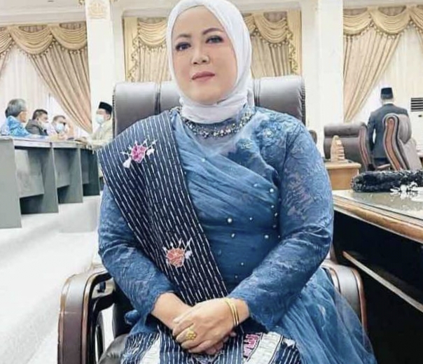 Anggota DPRD Kabupaten Barito Utara, Henny Rosgiaty Rusli.(tegaklurus.net/hersan)  