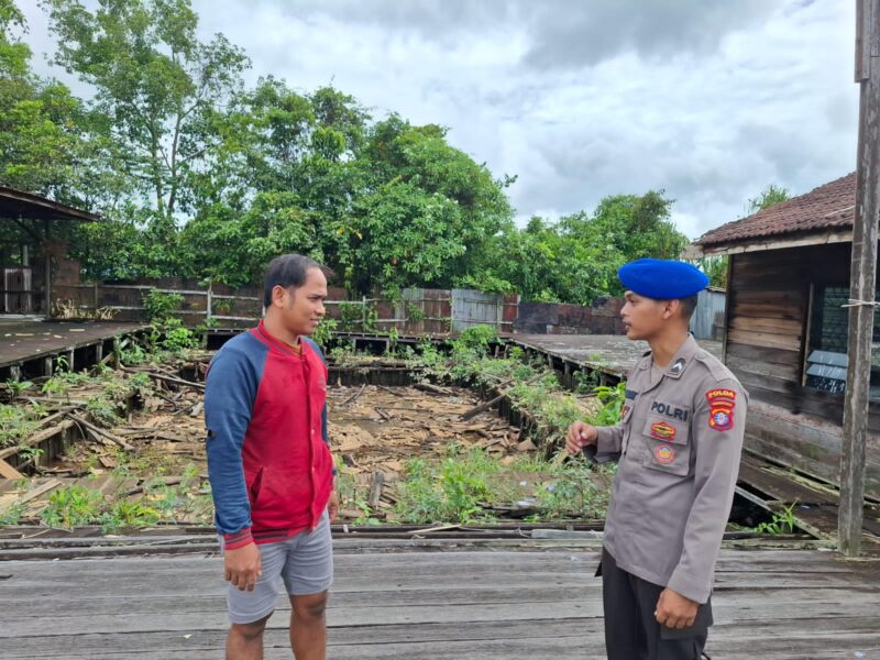 Personel KP XVIII-2005 Ditpolairud Polda Kalteng mengimbau masyarakat waspada terhadap penyebaran paham radikalisme, Senin, 28 April 2025.(ist : Ditpolairud Polda Kalteng) 