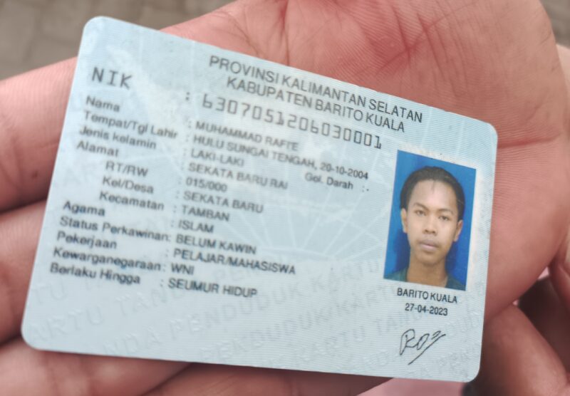 Korban tenggelam, Muhammad Rafi'e (20), ditemukan di DAS Barito, wilayah Desa Bintang Ninggi II, Kabupaten Barito Utara, Senin, 25 April 2025,pukul 16.45 WIB.(Dor Abram/tegaklurus.net)