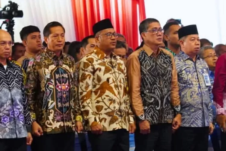 Pj Bupati Barito Utara Muhlis menghadiri peringatan HPN 2025 Kalsel di Banjarbaru, Minggu 9 Februari 2025.(tegaklurus.net/Diskominfosandi Barito Utara)  