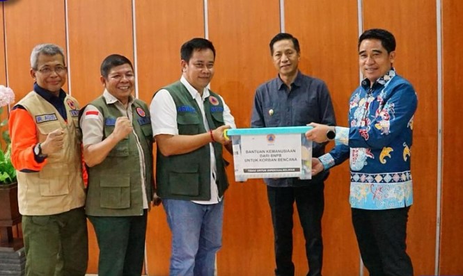 Pj Bupati Barito Utara Muhlis, menerima kunjungan Tim BNPB Pusat, Kamis, 24 April 2025.(ist : Diskominfosandi Barito Utara)  