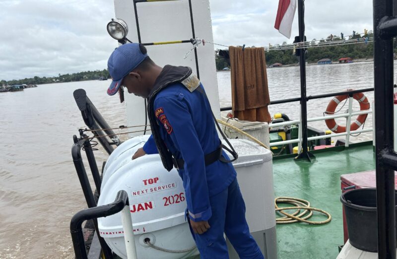 Ditpolairud Polda Kalteng, melaksanakan patroli rutin disekitaran Pelabuhan Buntok, Kabupaten Barito Selatan, Senin, 30 Juni 2025.(ist : Ditpolairud Polda Kalteng)