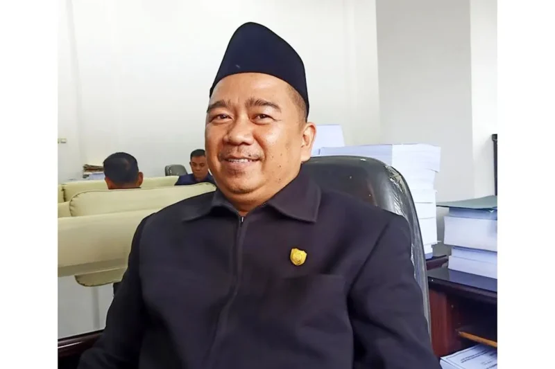 Sekretaris Komisi III DPRD Barito Utara/Fraksi PDI Perjuangan Suparjan Efendi.(ist : tegaklurus.net) 