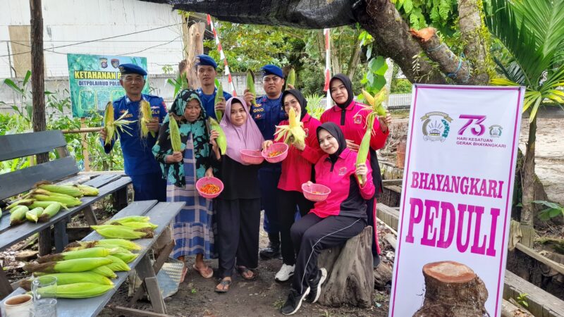 Ditpolairud Polda Kalteng bersama Bhayangkari mewujudkan ketahanan pangan di Kelurahan Ketapang, Sabtu, 9 Agustus 2025.(ist : Ditpolairis Polda Kalteng)