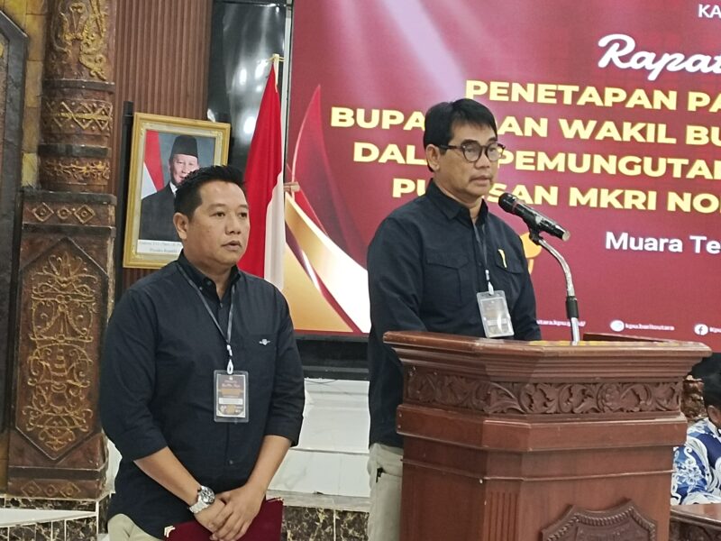KPU Kabupaten Barito Utara menetapkan pasangan Shalahuddin-Felix Sonadie Y.Tingan sebagai calon bupati dan wakil bupati terpilih, pasca putusan Mahkamah Konstitusi (MK), Sabtu, 20 September 2025.(tegaklurus.net/melki)