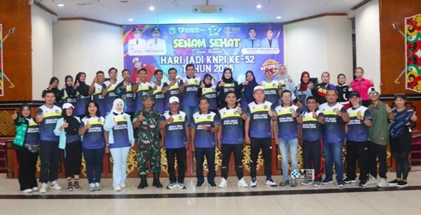 Bupati Heriyus menghadiri peringatan Hari Ulang Tahun KNPI ke-52 yang digelar di Gedung Pertemuan Umum Puruk Cahu, Minggu (20/07/2025).