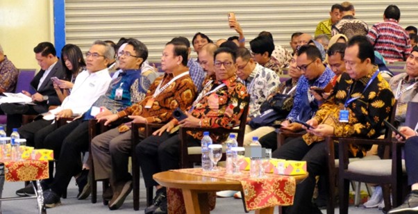Bupati Heriyus mengikuti Workshop Procurement