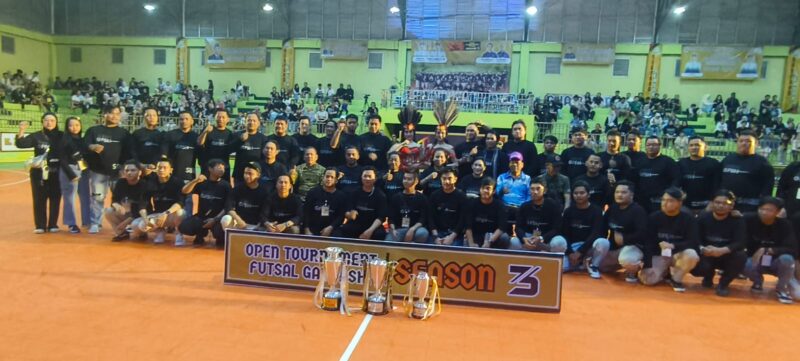 Bupati Heriyus Buka Open Tournament Futsal Ganfash Season III