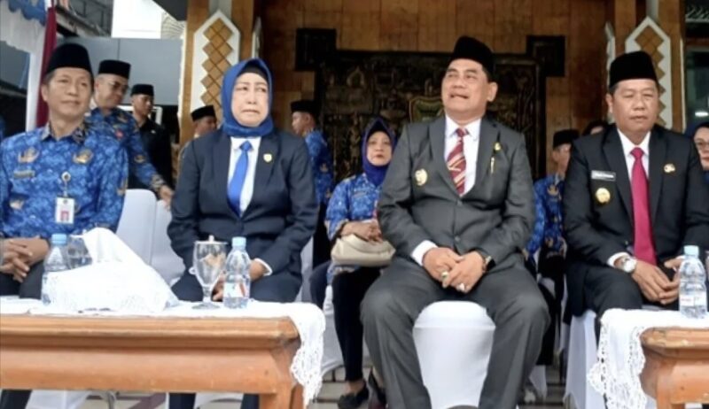 Ketua DPRD Barito Utara/Partai Demokrat Mery Rukaini, menghadiri perayaan HUT ke-54 KORPRI di Muara Teweh, Senin, 1 Desember 2025.(dok Setwan) 
