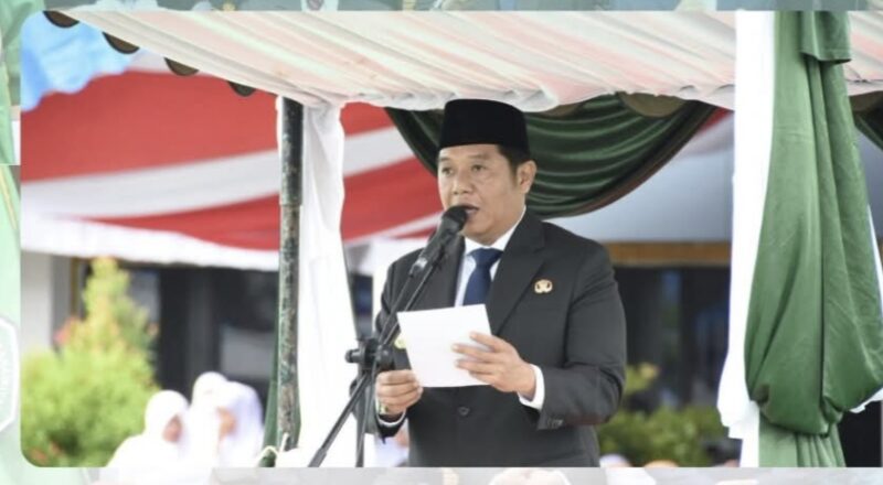 Wakil Bupati Barito Utara, Felix Sonadie Y. Tingan, menjadi Inspektur Upacara  peringatan Hari Amal Bakti (HAB) ke-80 Kementerian Agama Republik Indonesia di Muara Teweh, Sabtu, 3 Januari 2026.(Foto : Humas Protokol Setda Barito Utara/tegak lurus.net)  