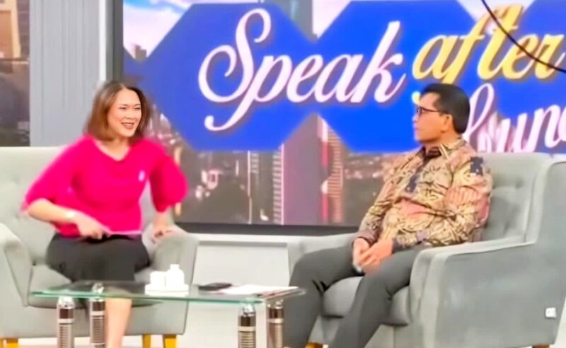 Bupati Barito Utara Shalahuddin memaparkan program unggulan GASPOL 11.12 saat tampil sebagai narasumber dalam Program Nasional Speak After Lunch di iNews TV, Kamis, 22 Januari 2026.(Foto Dok Prokopim Setda Barito Utara)
