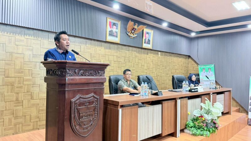 Wakil Bupati Barito Utara Felix SY. Tingan, menghadiri RAT Koperasi Merah Putih di Aula Rapat Setda, Kamis, 29 Januari, 2026.(Foto/ist Diskominfosandi Barito Utara)
