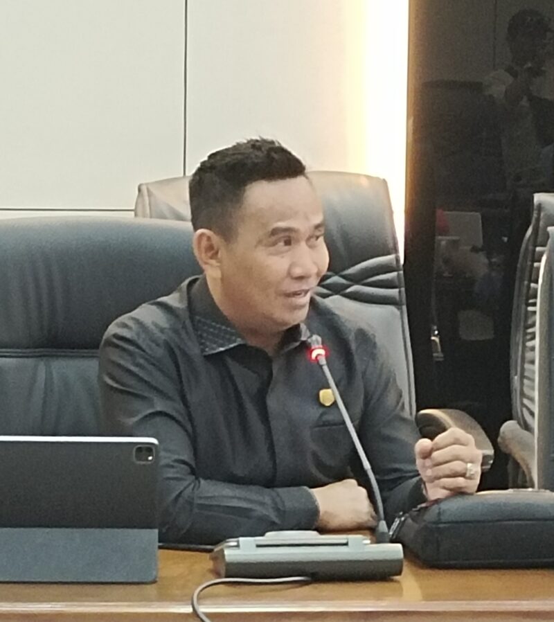 Anggota DPRD Barito Utara/PAN Hasrat.(foto : tegaklurus.net/hersan) 
