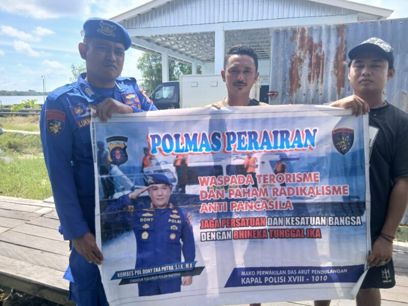 Ditpolairud Polda Kalteng KP XVIII-2004 DAS Kumai melaksanakan sambang guna meningkatkan kesadaran dan kewaspadaan masyarakat DAS Kumai terhadap bahaya terorisme dan radikalisme anti Pancasila, Sabtu, 27 Juni 2026.(Foto/KP XVIII-2004 Ditpolairud Polda Kalteng) 