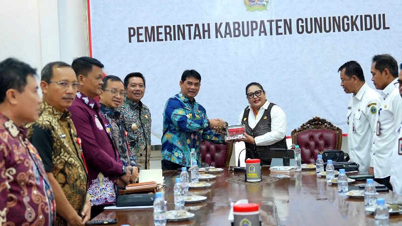 Pemkab Barito Utara melaksanakan kunjungan kerja kaji tiru ke Pemerintah Kabupaten Gunungkidul, Daerah Istimewa Yogyakarta, Selasa, 5 Agustus 2026.(Foto/Diskominfosandi Barito Utara)
