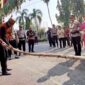 Bupati Barito Utara Shalahuddin, Ketua TP-PKK Maya Savitri Shalahuddin dan pejabat teras pemkab menyambut Kapolres Barito Utara AKBP Irnanda Oktora dan Ketua Bhayangkari Cabang Barito Utara Yani Irnanda Oktora di Muara Teweh, Sabtu, 12 September 2026.(Foto IST Arief Hidayat/Tegaklurus.net) 
